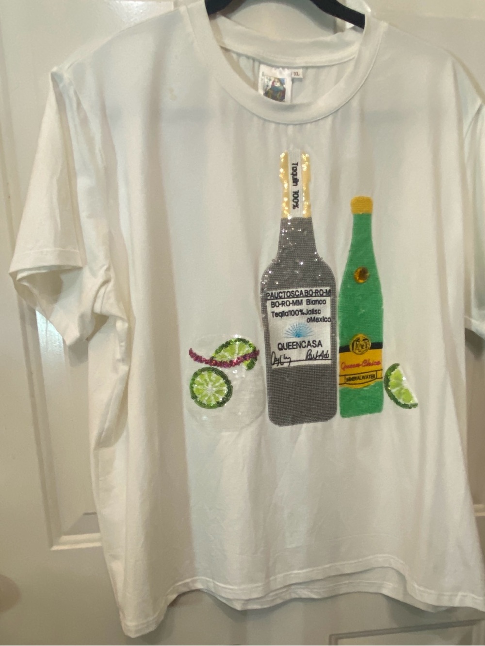 QUEEN OF SPARKLES White Short Sleeve Tee with Sequined Bottle & Lime Graphic